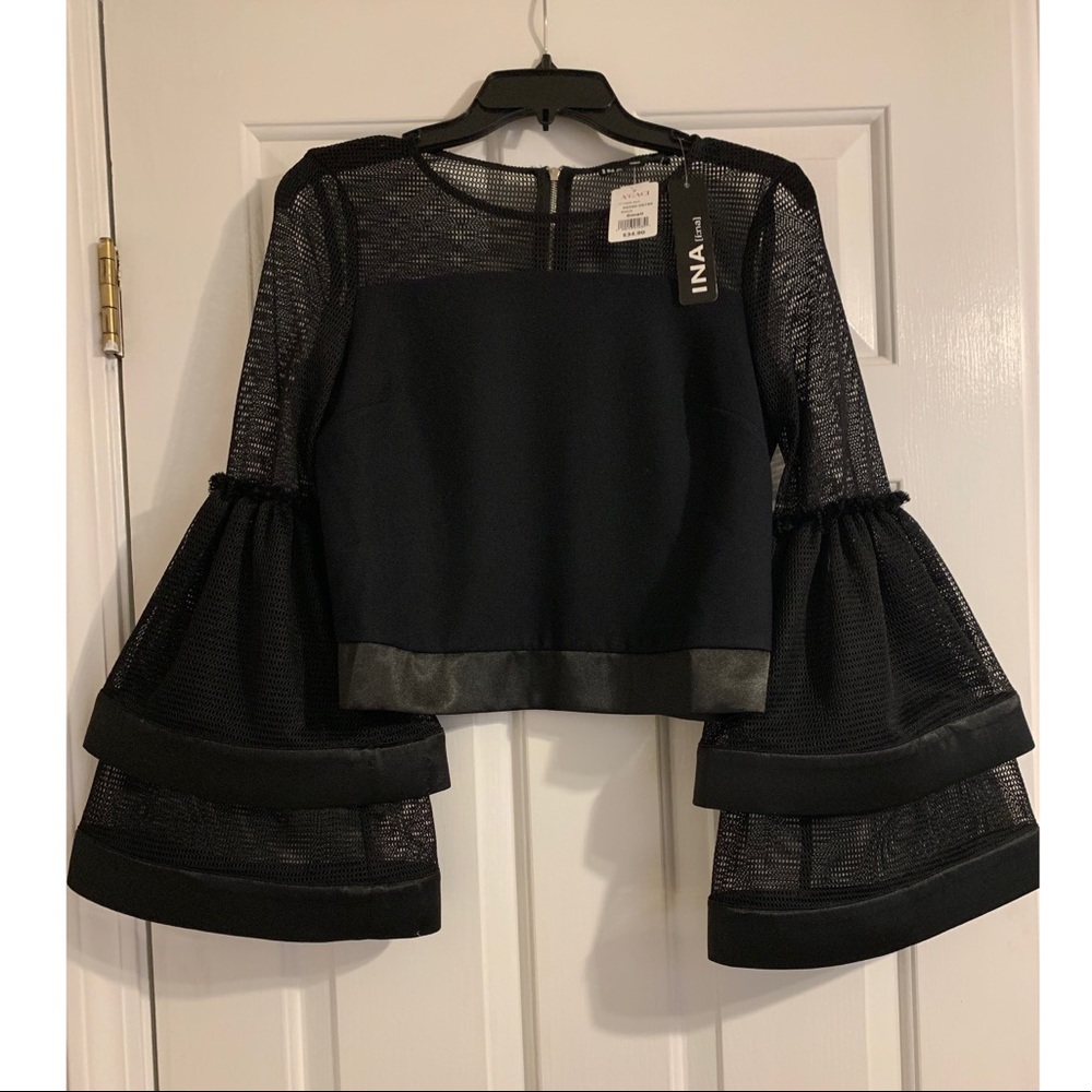 RARE A’gaci a black bell sleeve top